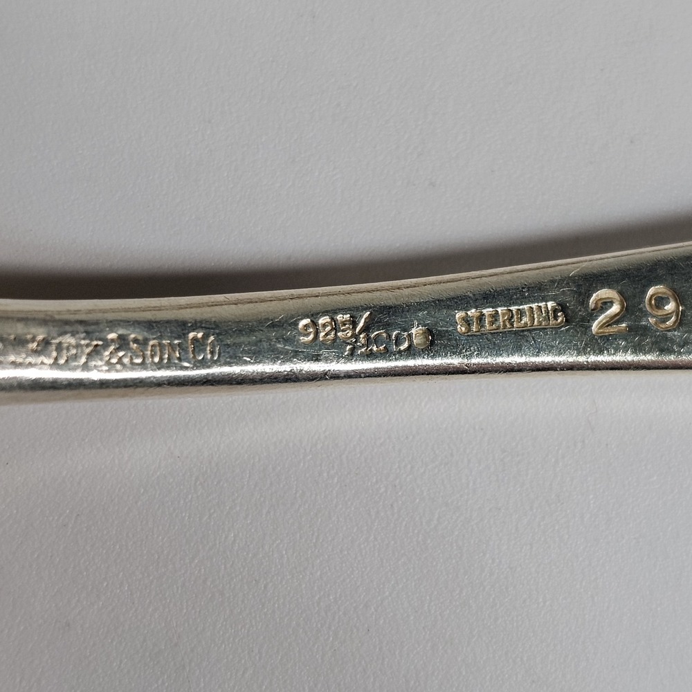 Vtg S. Kirk & Son 5" REPOUSSE Sterling Silver 925 Bon Bon Fruit Server Spoon 28g - Picture 7 of 10